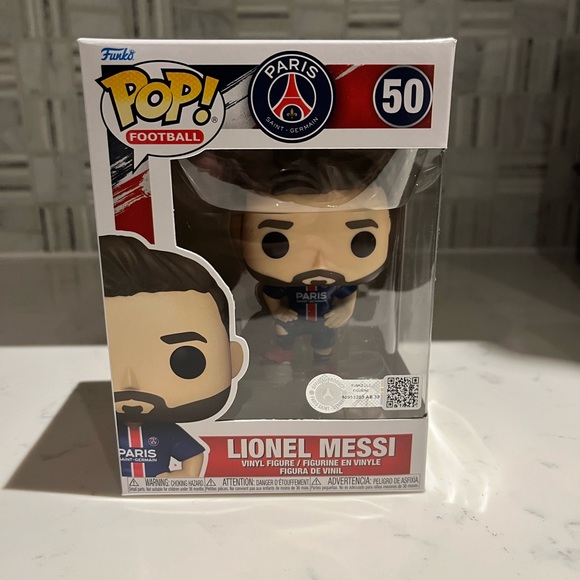 PSG Lionel Messi Funko Pop 50 - Picture 2 of 7